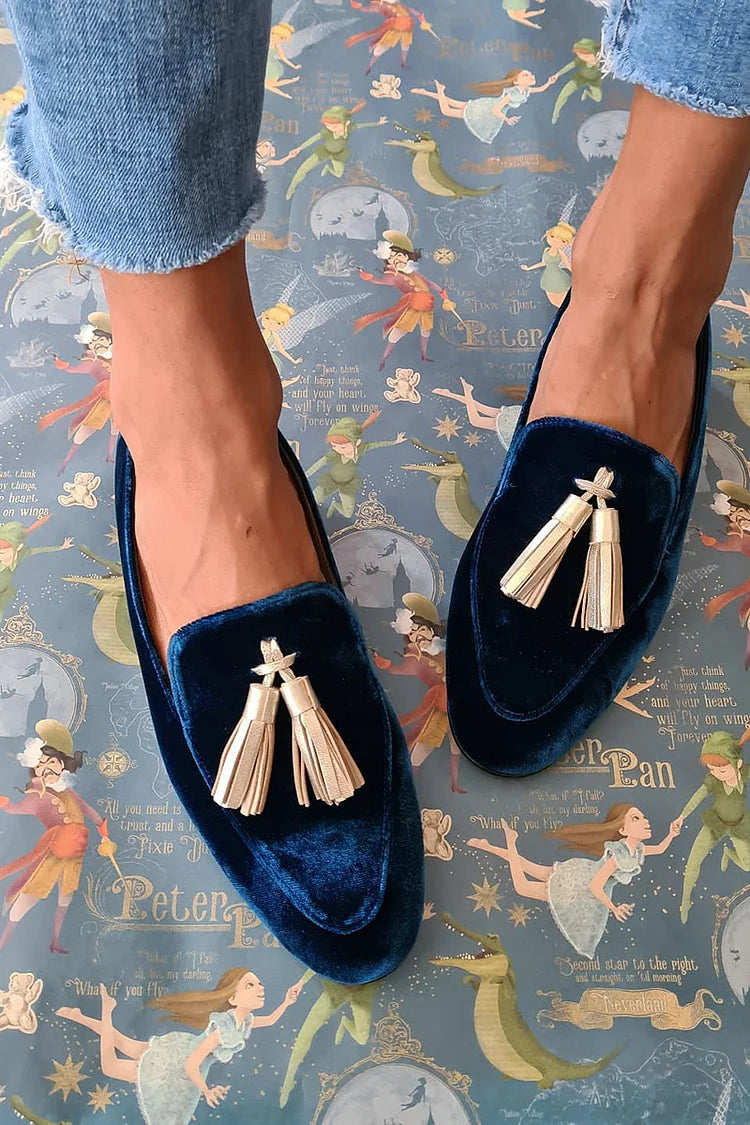 GINEVRA - MIDNIGHT ELEGANCE LOAFERS WITH CHAMPAGNE TASSELS-15553868792181-Nancy & Mae Savannah