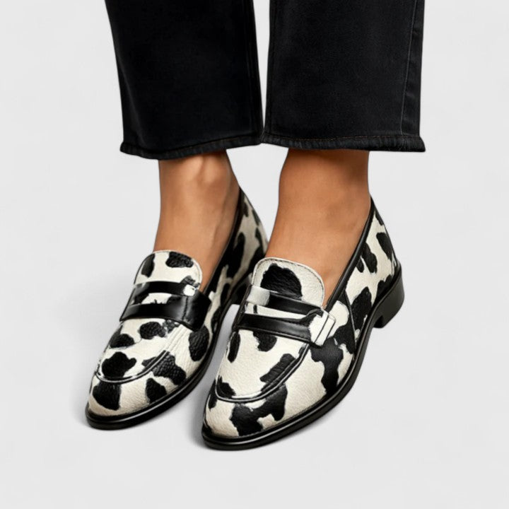 Zhaylin - Comfortable Loafers-15530062250357-Nancy & Mae Savannah