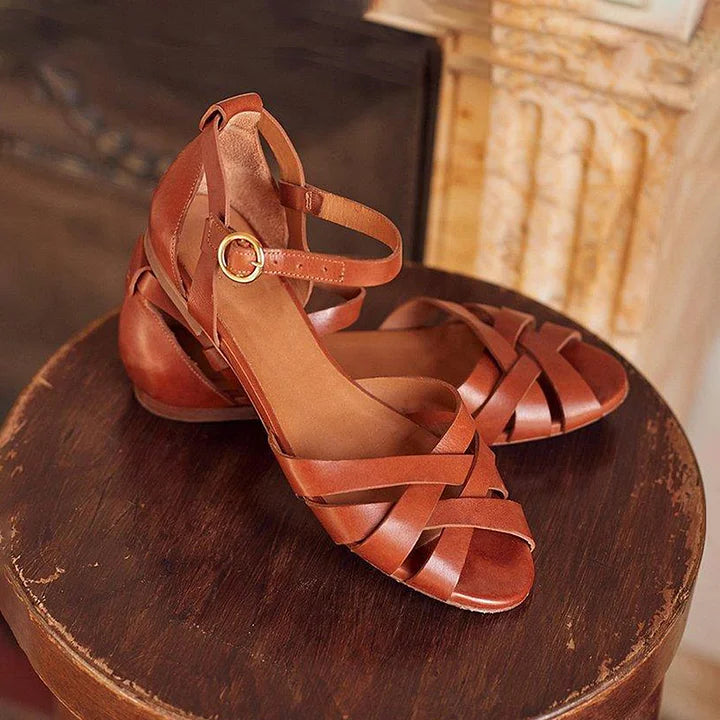 SANDY - STRAPPY FLAT SANDALS