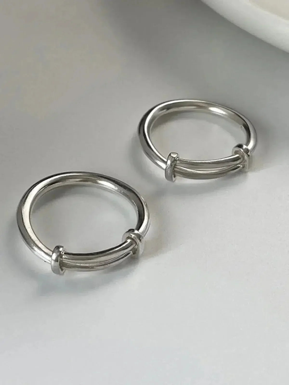 Auressa – Minimalist design – Adjustable ring-15227806876021-Mirella Fiore