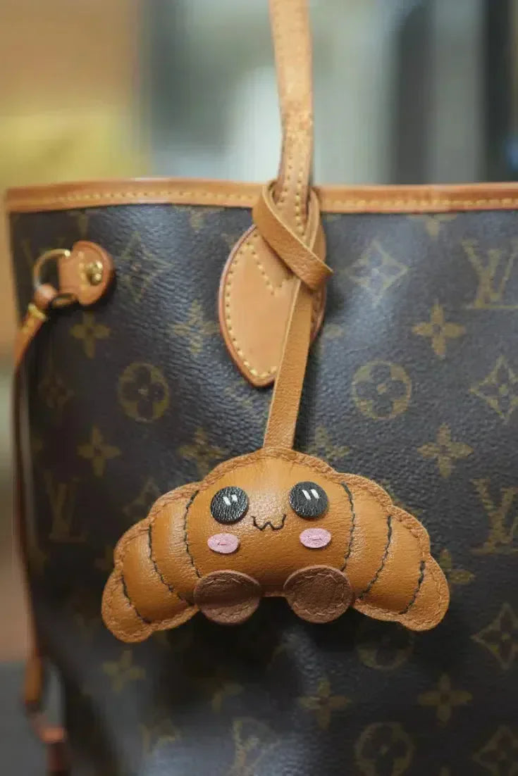 Croissant – Chic design – Bag charm-15133607526773-Mirella Fiore