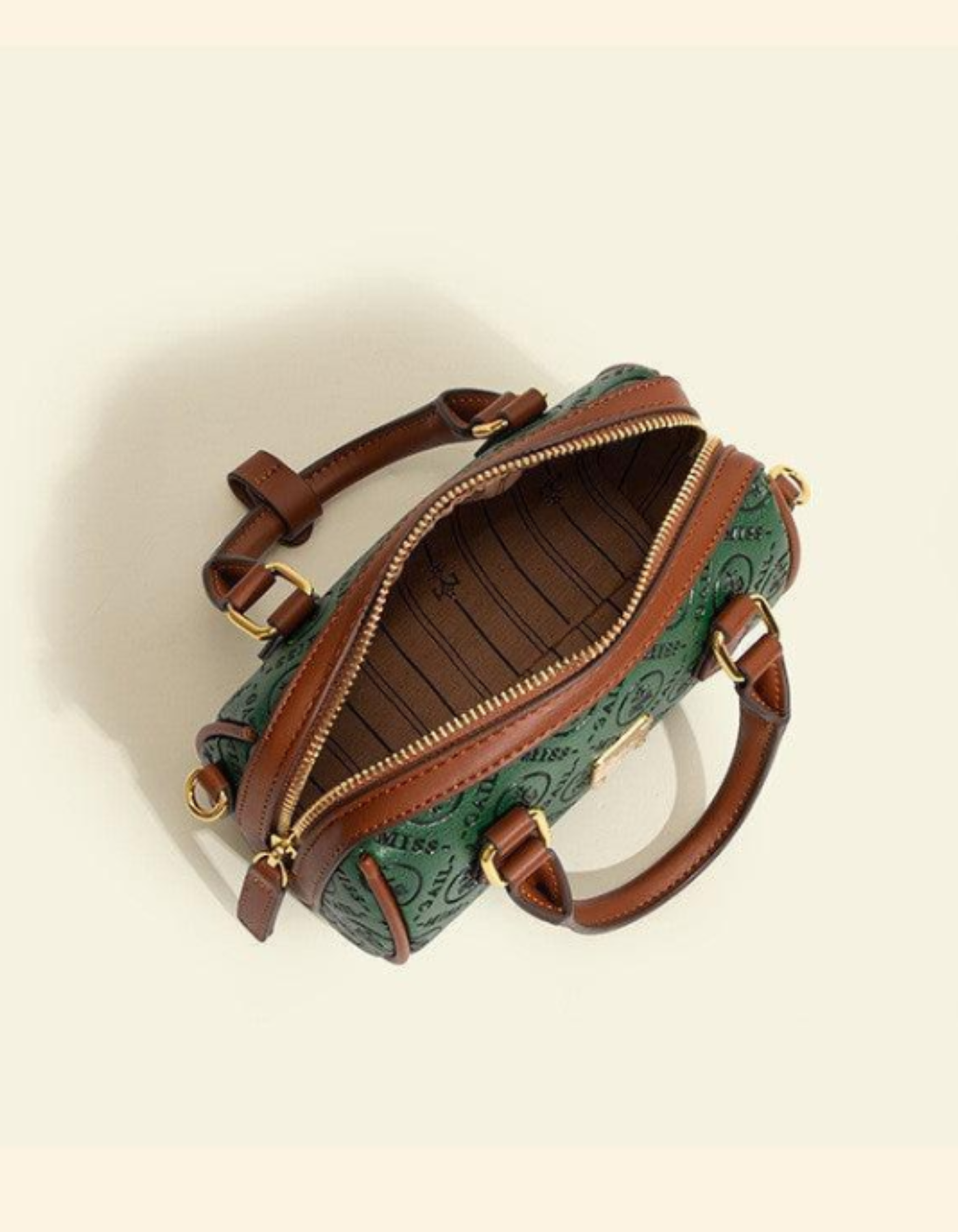 Gallina – Quirky charm detail – Crossbody handbag-15209173582197-Nancy & Mae Savannah