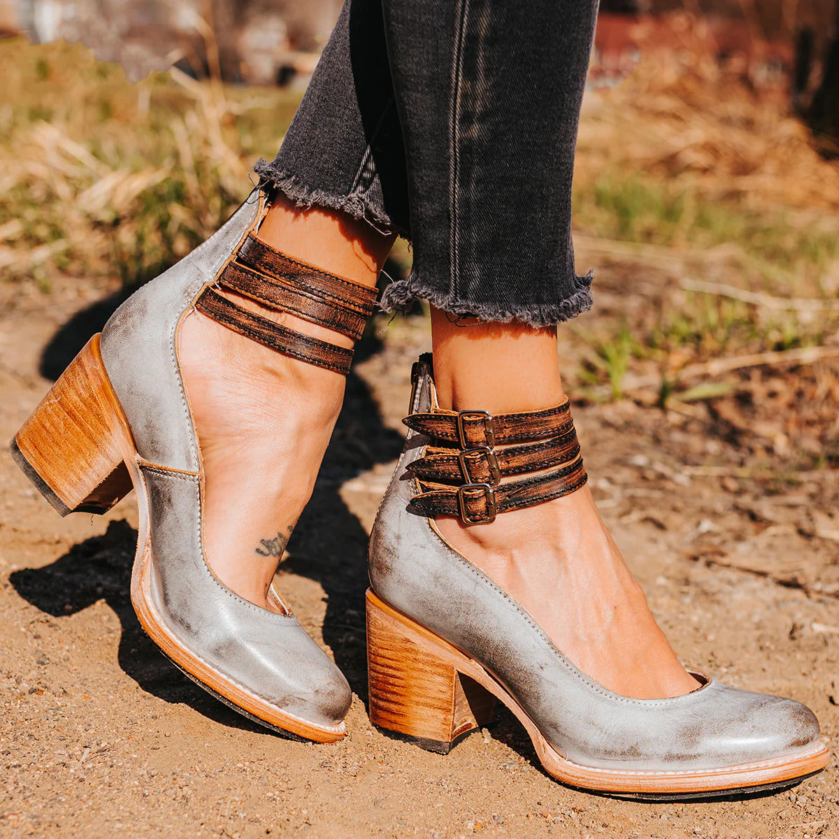 Izzy - Leather Pumps-15548991832437-Mirella Fiore