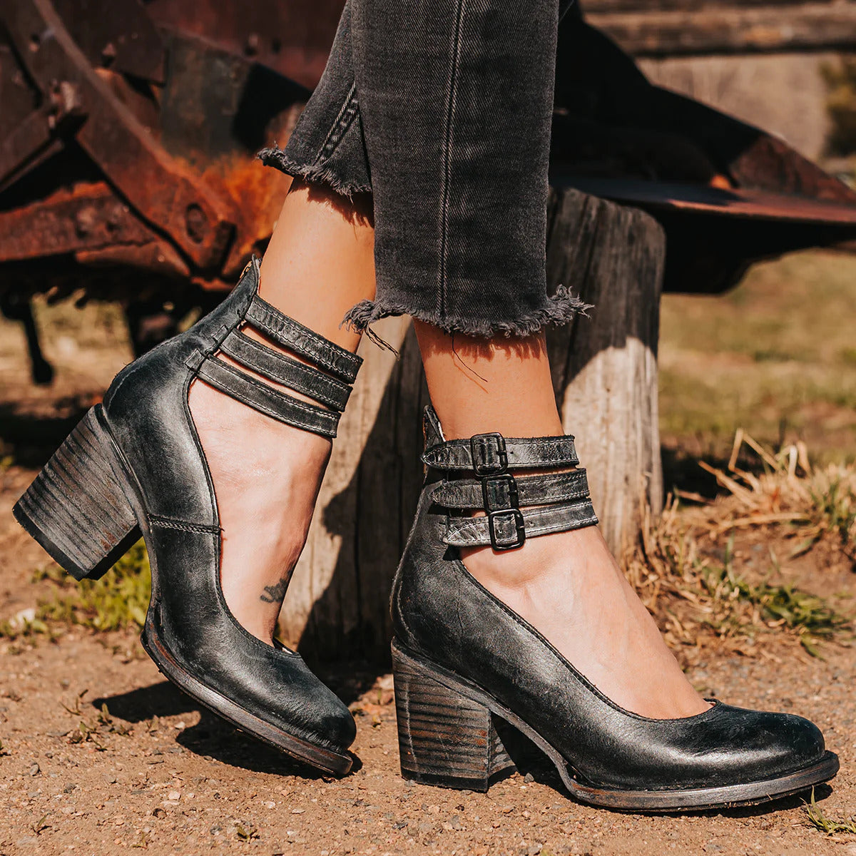 Izzy - Leather Pumps-15548991832437-Mirella Fiore