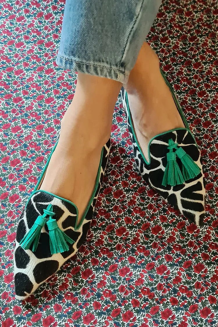 KIMBERLY - POINTED LOAFER WITH GIRAFFE PRINT AND GREEN FRINGES-15549131424117-Nancy & Mae Savannah