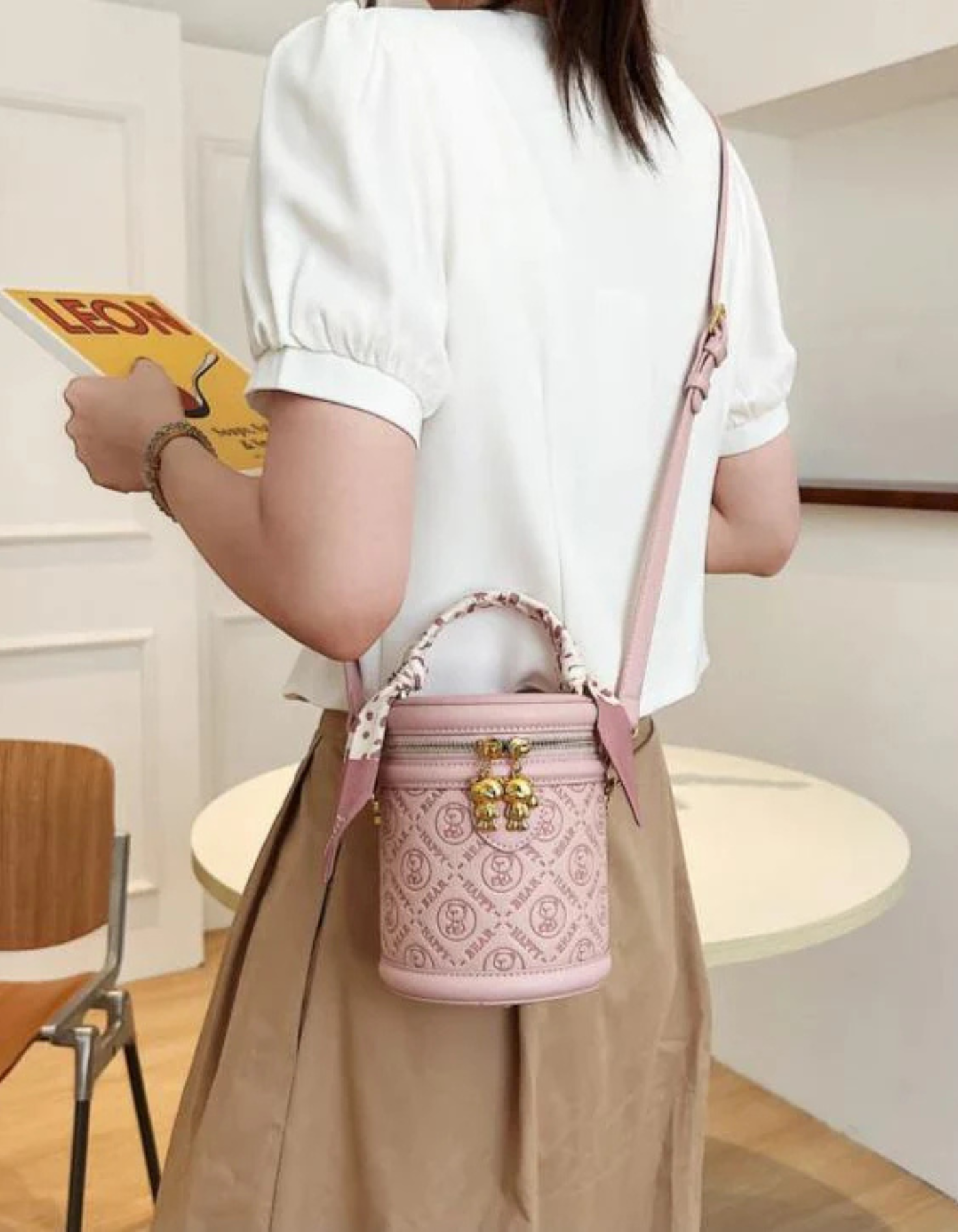 Lunetta – Gold teddy lock – Crossbody handbag-15209173909877-Nancy & Mae Savannah