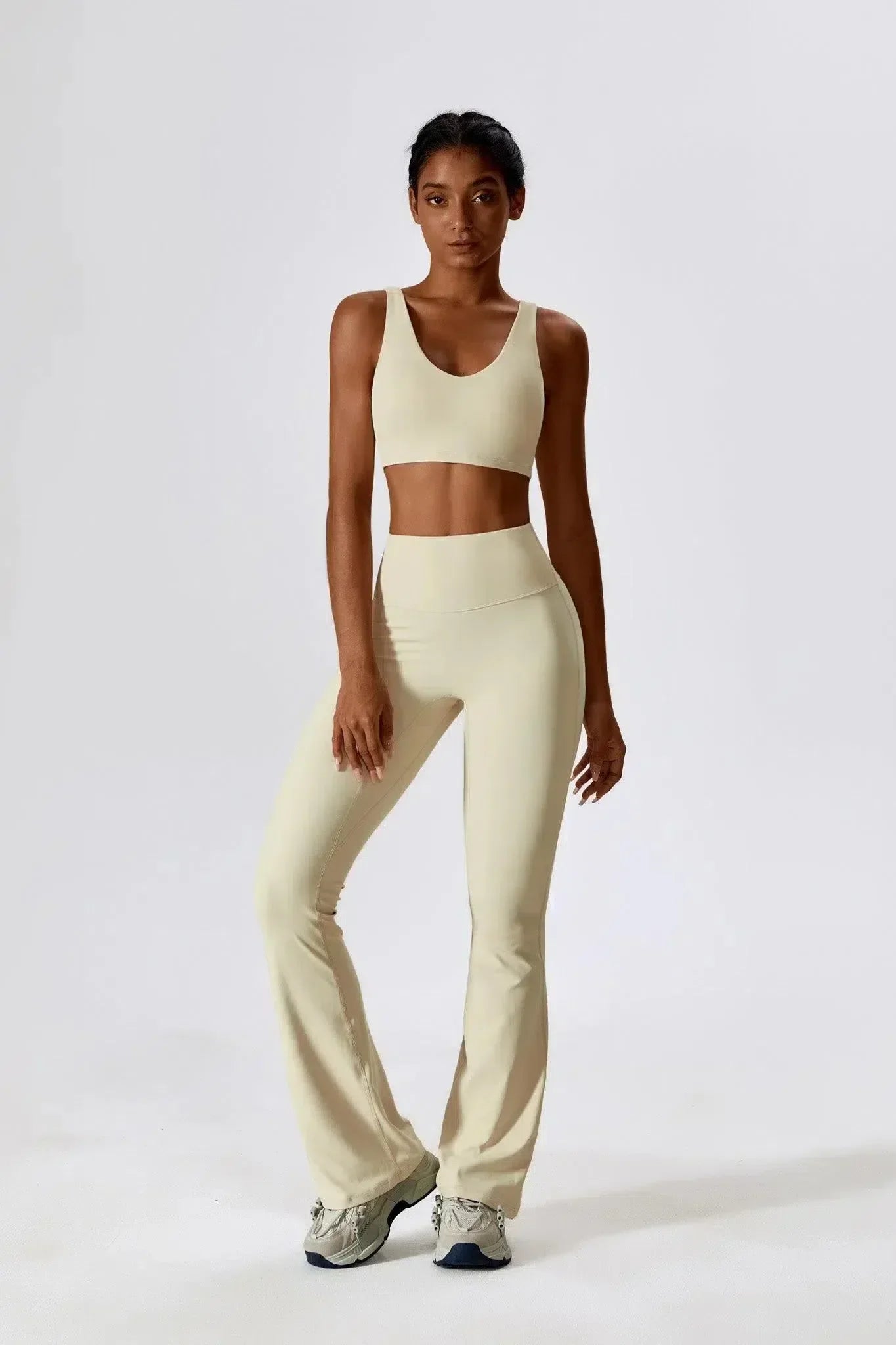 Mariuccia – Scoop neckline – Sports bra & flared leggings set-15133676372341-Mirella Fiore