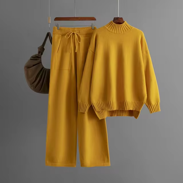 Nia - Elegant Set with Long-Sleeved Blouse and Straight Pants-15553174176117-Nancy & Mae Savannah