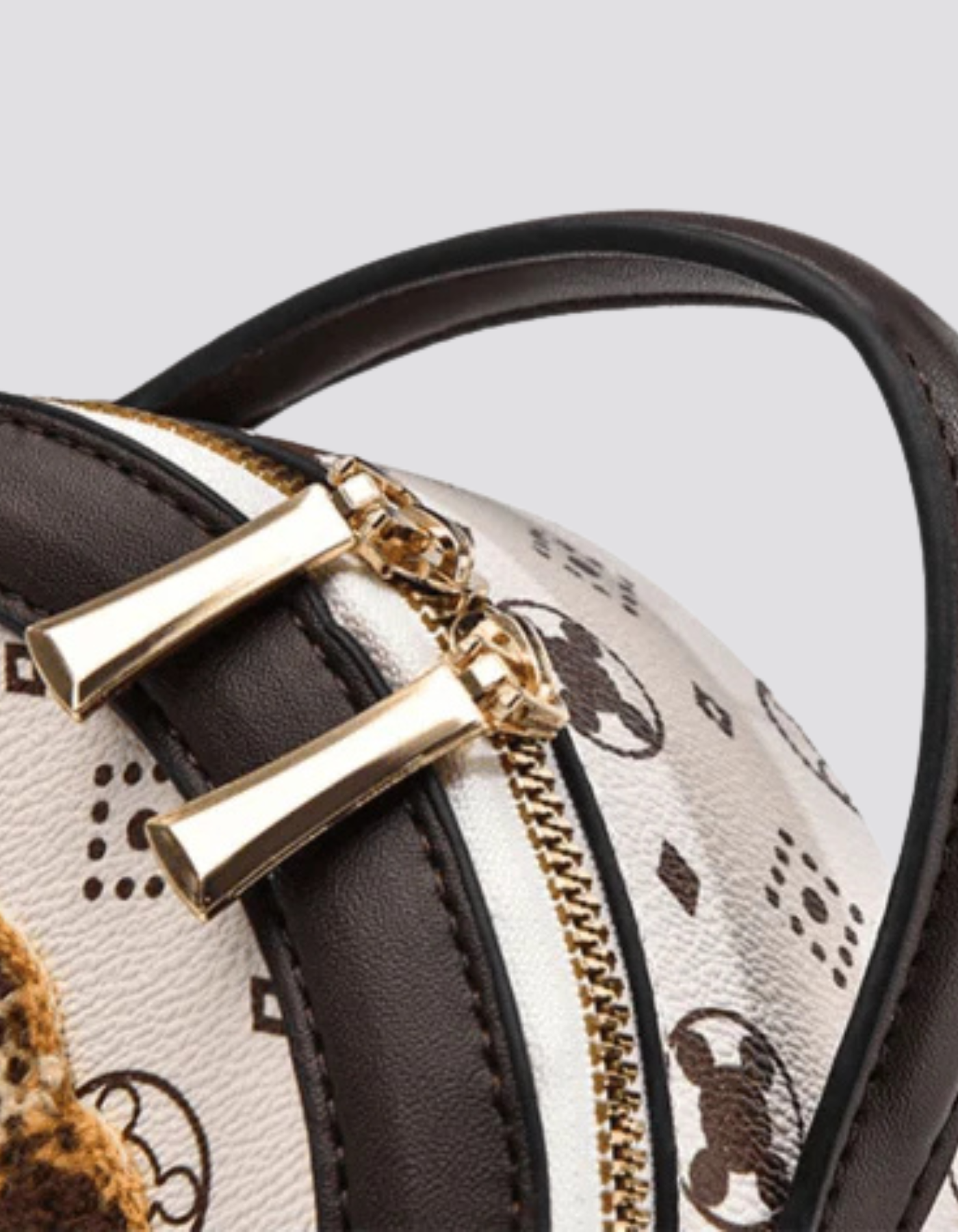 Orsina – Embroidered teddy charm – Crossbody handbag-15209173975413-Nancy & Mae Savannah