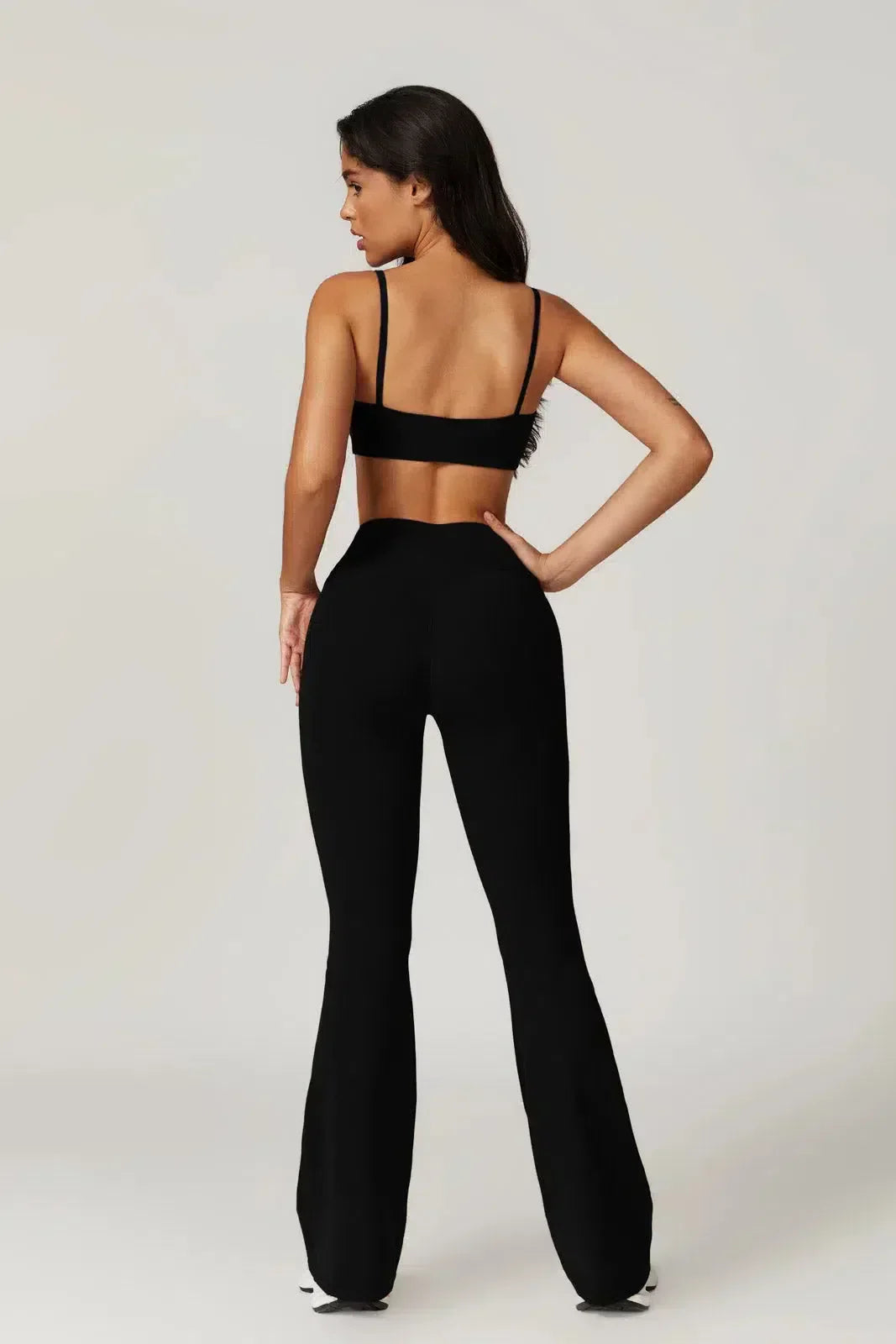 Palmira – U-neckline – Sports bra & flared leggings set-15133671457141-Mirella Fiore