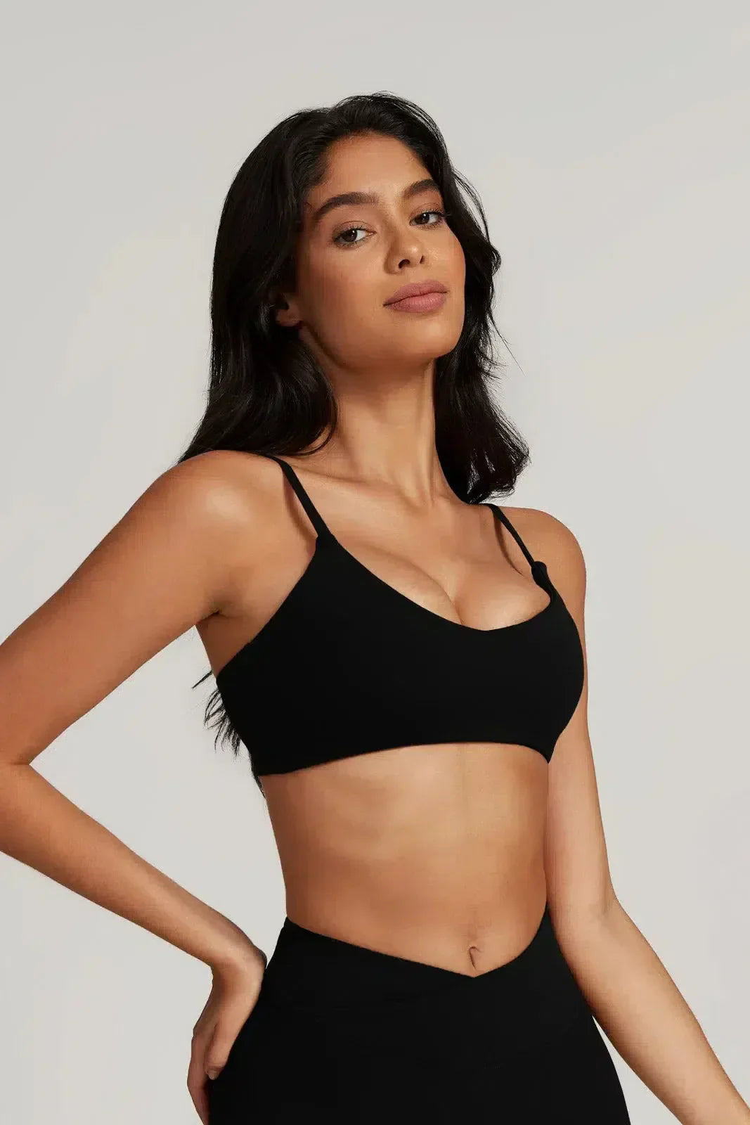 Palmira – U-neckline – Sports bra & flared leggings set-15133671457141-Nancy & Mae Savannah