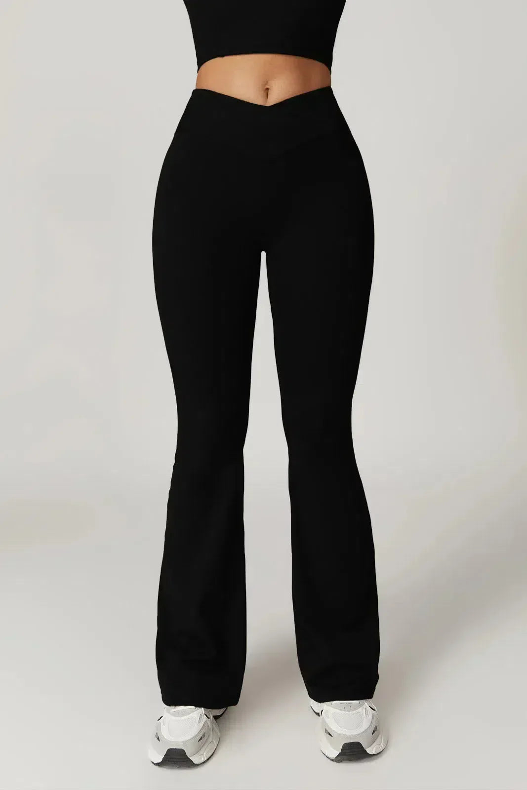 Palmira – U-neckline – Sports bra & flared leggings set-15133671457141-Nancy & Mae Savannah