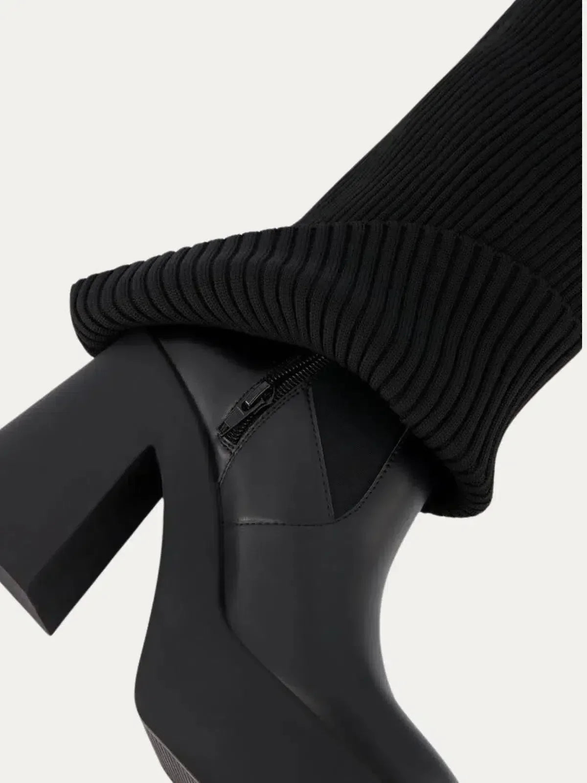 Raffaella – Chunky sole – Bold platform boots-15133640950133-Nancy & Mae Savannah