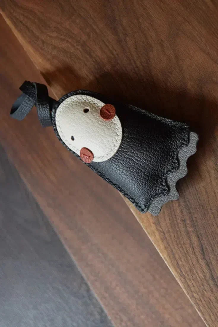 Sans Visage – Mysterious style – Bag charm-15133606805877-Nancy & Mae Savannah