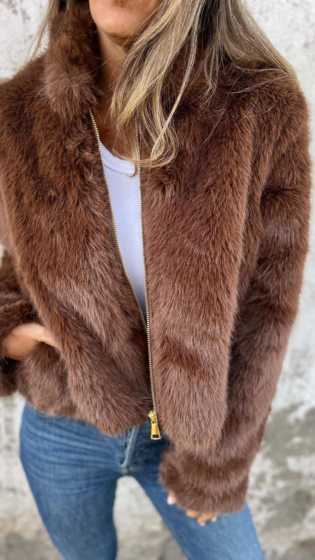 Sara - Luxury fur coat-15547643855221-Mirella Fiore