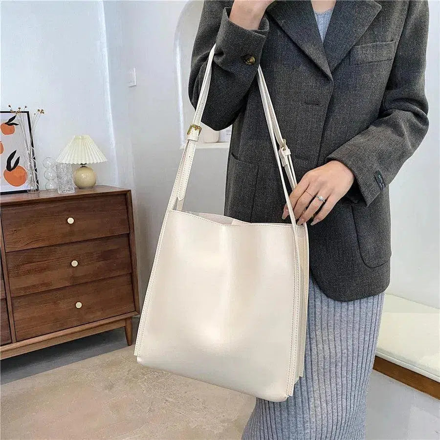 Selene – Elegant everyday style – Shoulder bag-15133571088757-Nancy & Mae Savannah