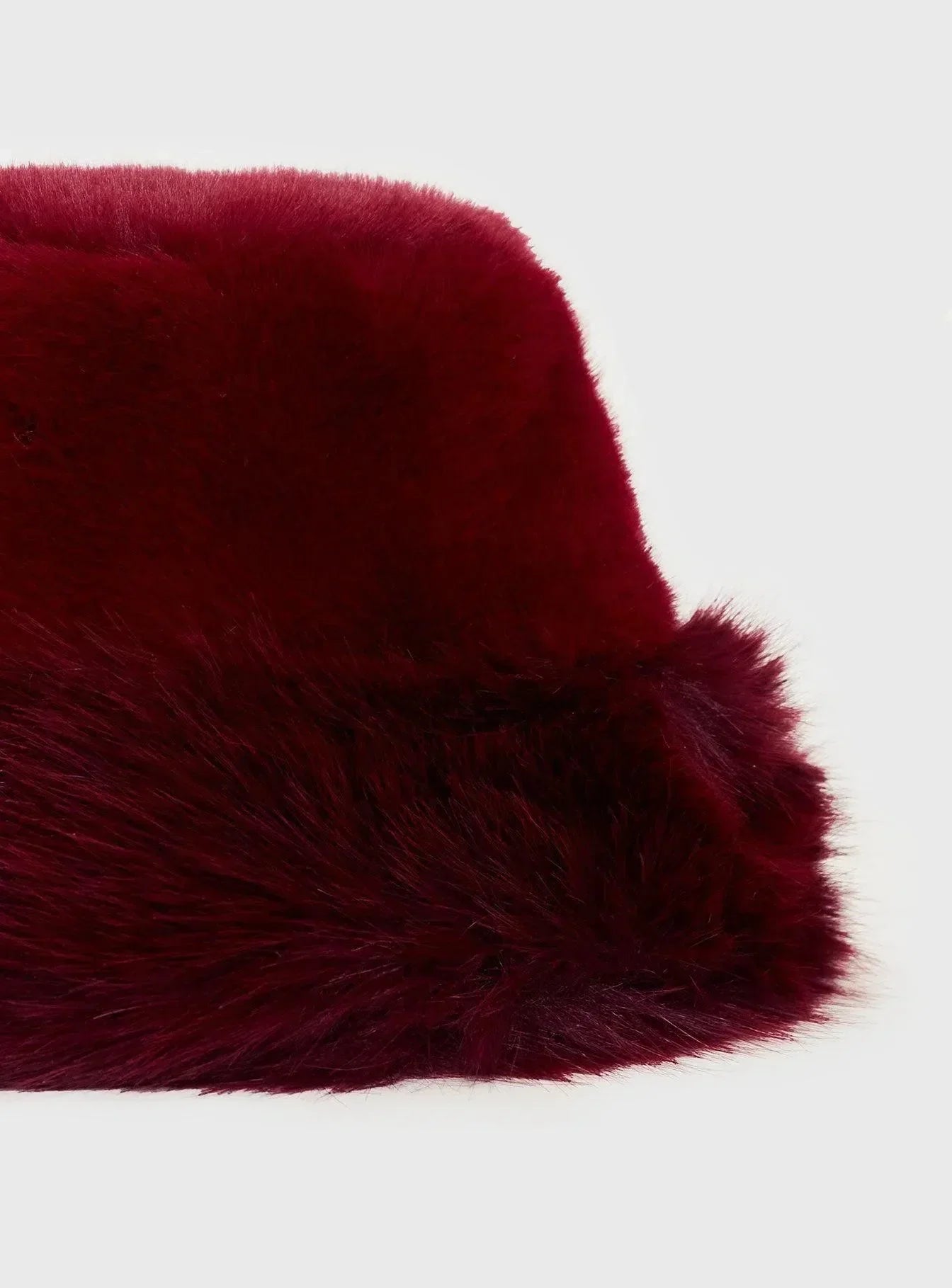 Selisara – Red plush – Bucket hat-15133536518517-Nancy & Mae Savannah