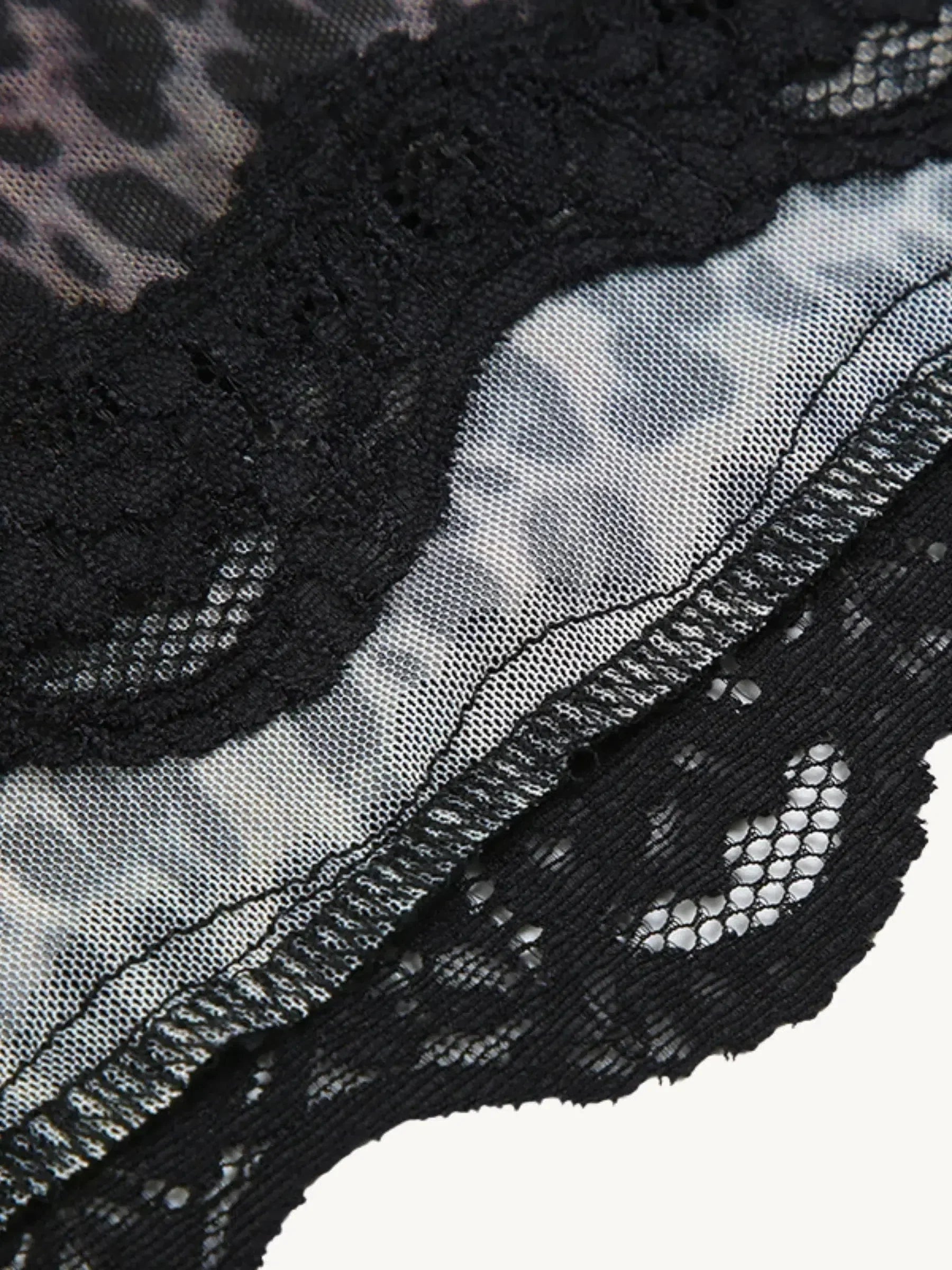 Sicilia – Bold leopard print – Lace skirt-15133677650293-Nancy & Mae Savannah