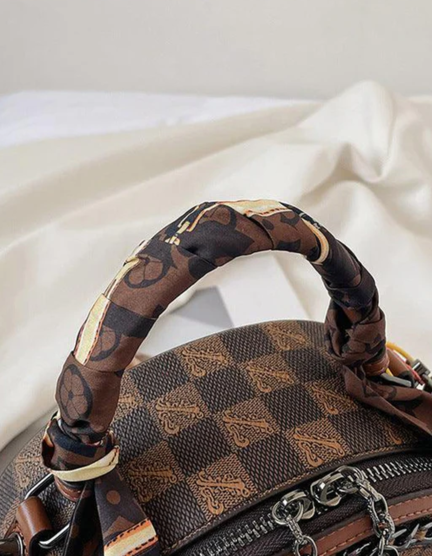 Velloire – Vintage patchwork charm – Crossbody handbag-15209173942645-Nancy & Mae Savannah