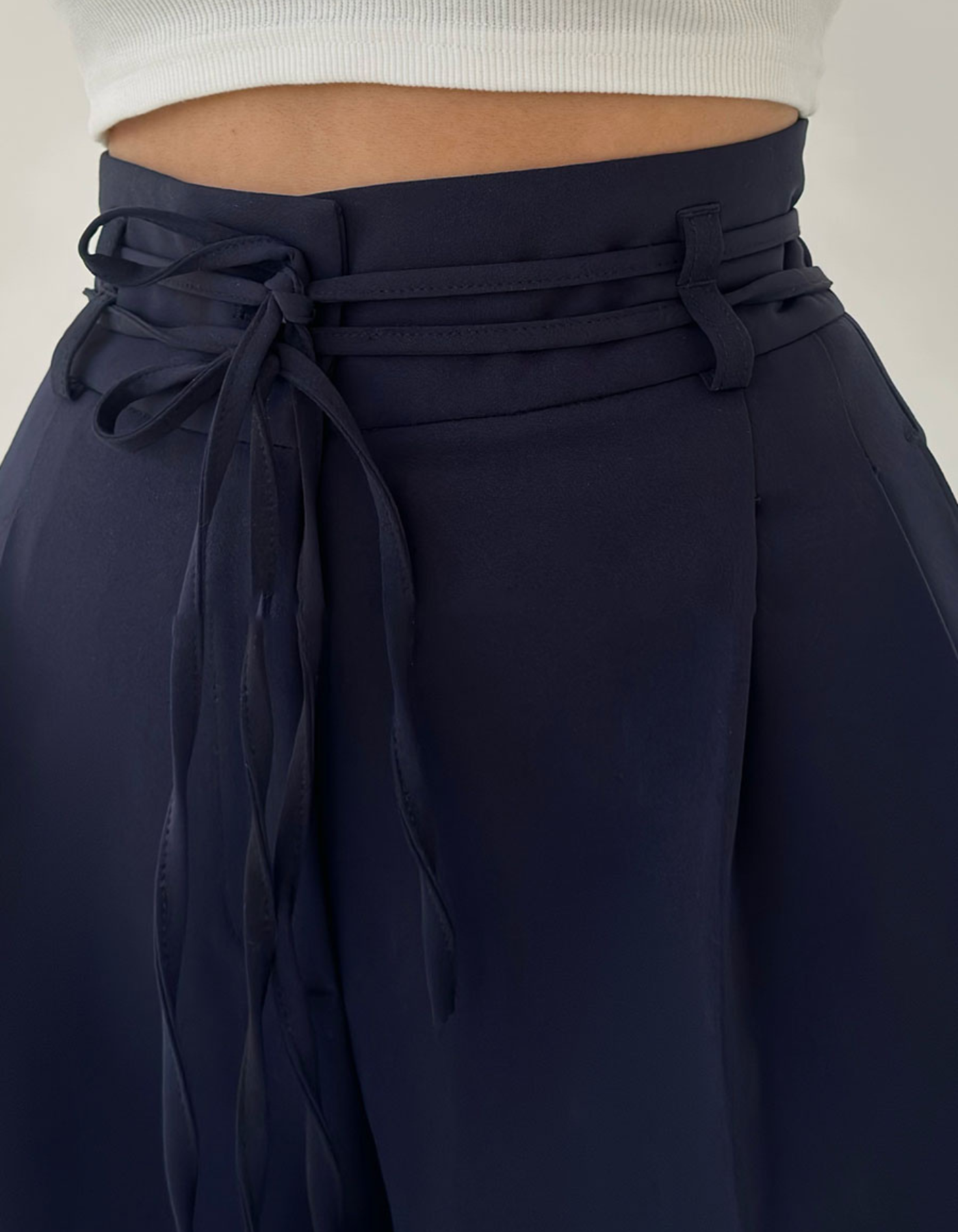 Vittoria – Elegant silhouette – High-waisted trousers-15448885821813-Mirella Fiore