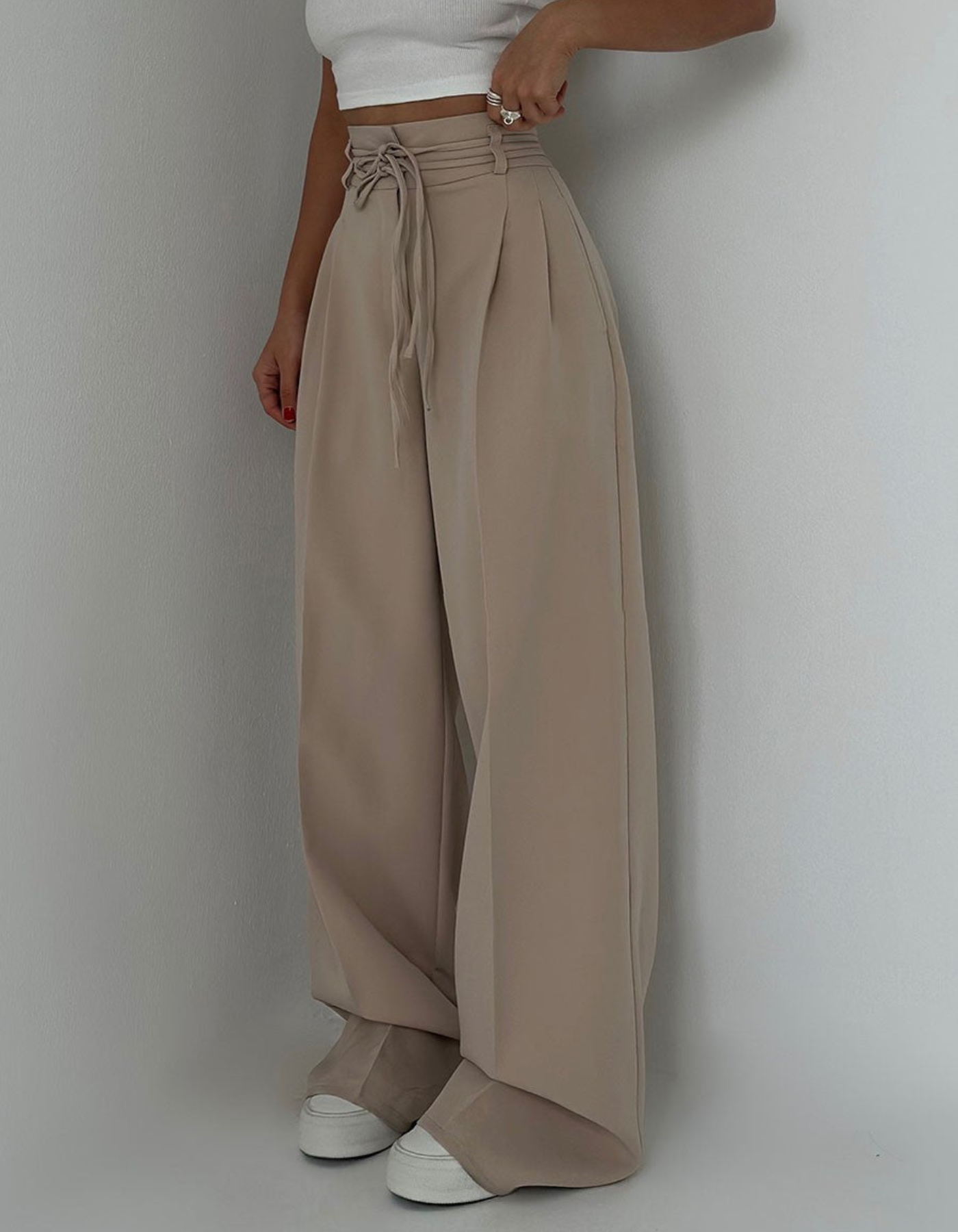 Vittoria – Elegant silhouette – High-waisted trousers-15448885821813-Nancy & Mae Savannah