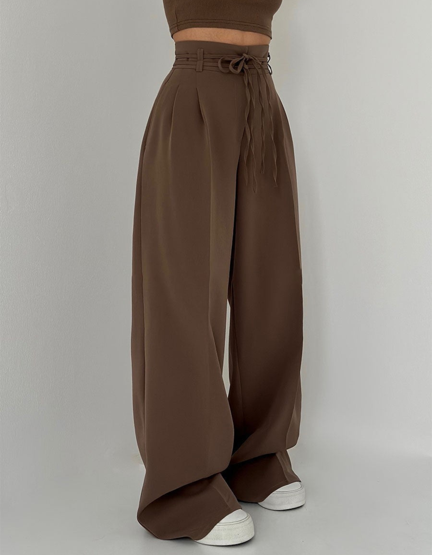 Vittoria – Elegant silhouette – High-waisted trousers-15448885821813-Nancy & Mae Savannah