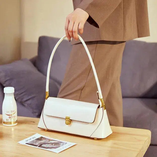 Viviana – Sleek refined design – E/W shoulder bag-15133570957685-Nancy & Mae Savannah