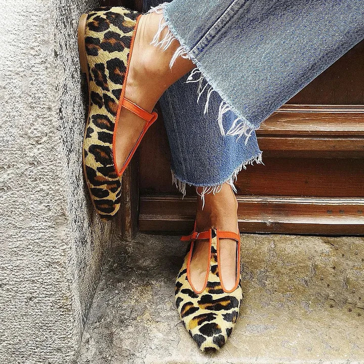 CINDY - LEOPARD T-STRAP FLATS